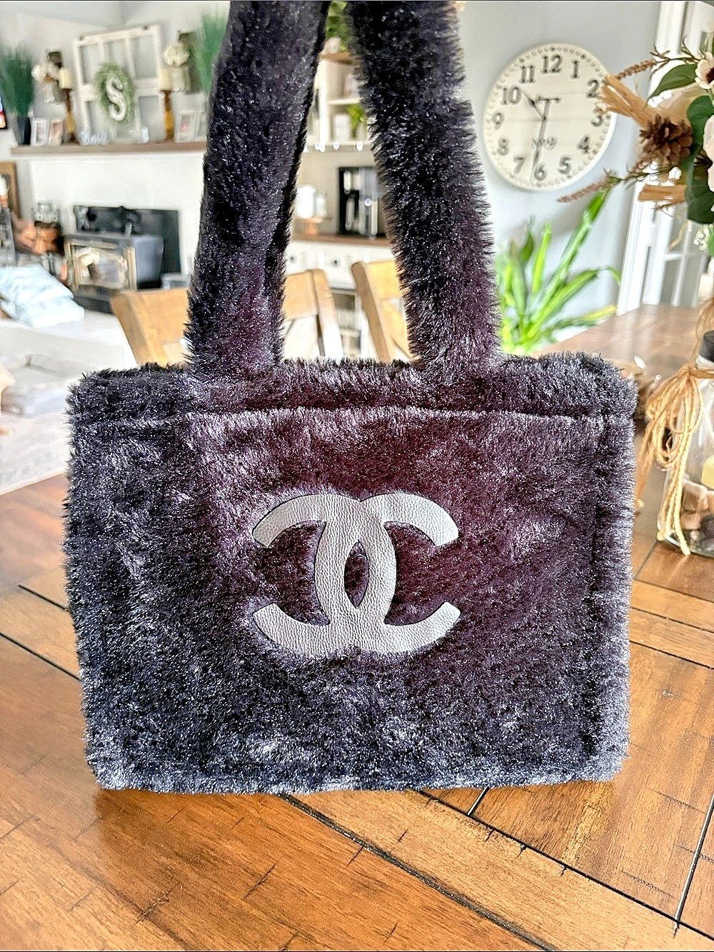 Cute Fashion Fuzzy Black Tote Button Closure